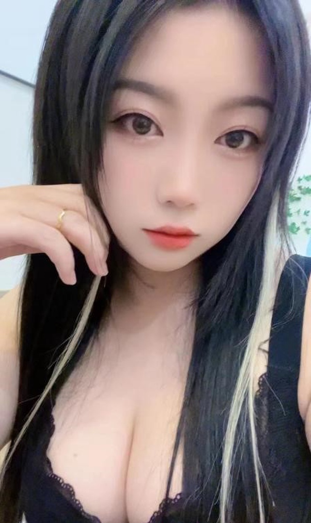 海珠00后波霸妹子