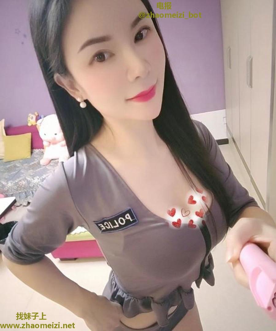 温州胸大的健身美女