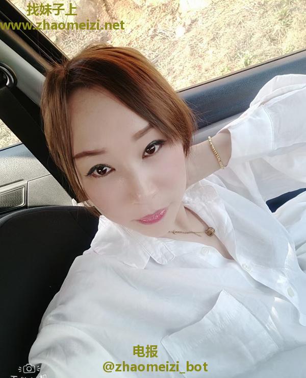 红牌楼服务系淑女