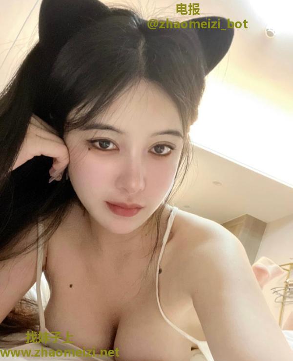 南山大胸妹小妮