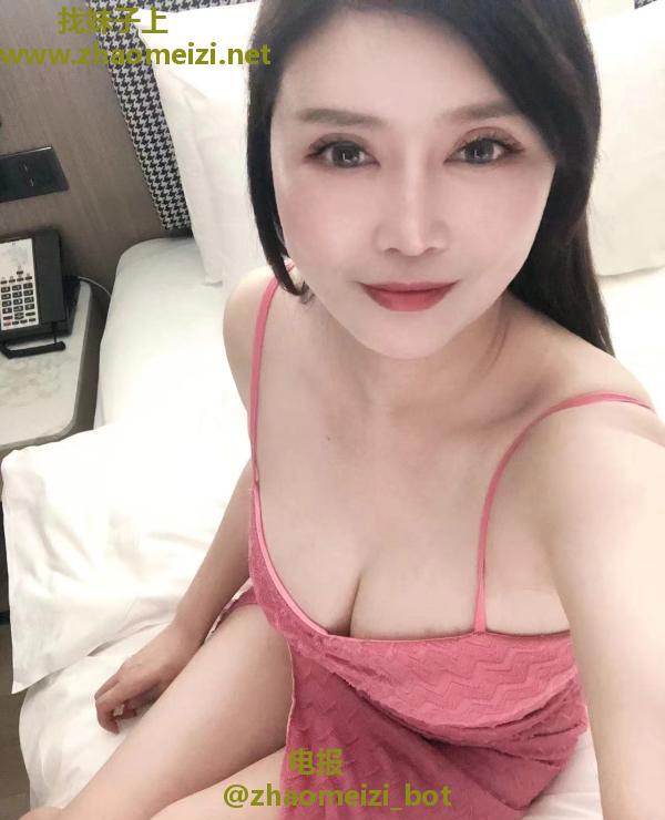 科班大奶婷婷