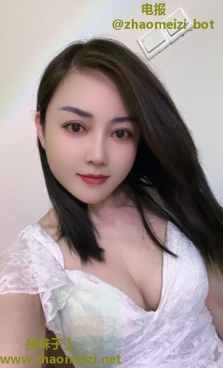 布吉美胸少妇