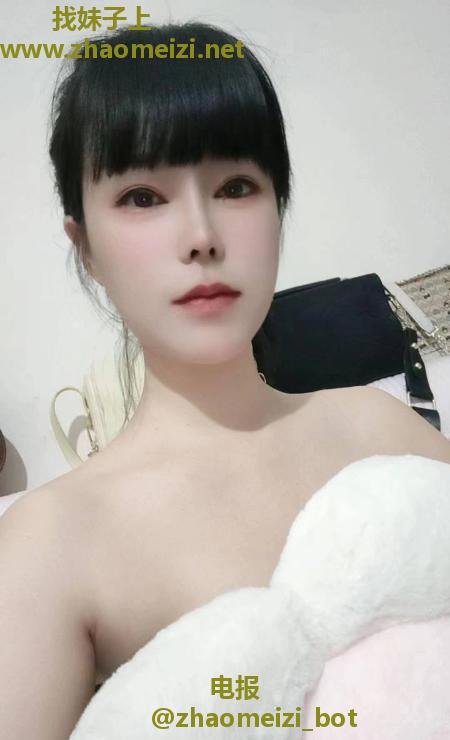 风情妩媚服务好妹子