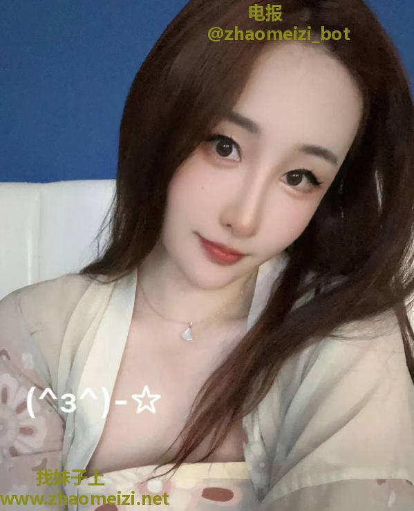 汉服小姐姐身材好