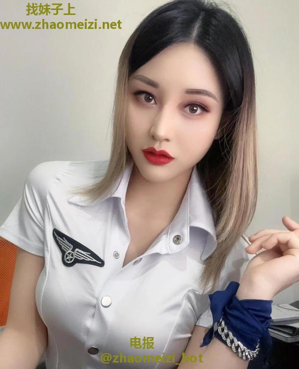 静安制服诱惑美娜