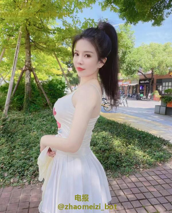 嘉定美乳翘臀婷婷