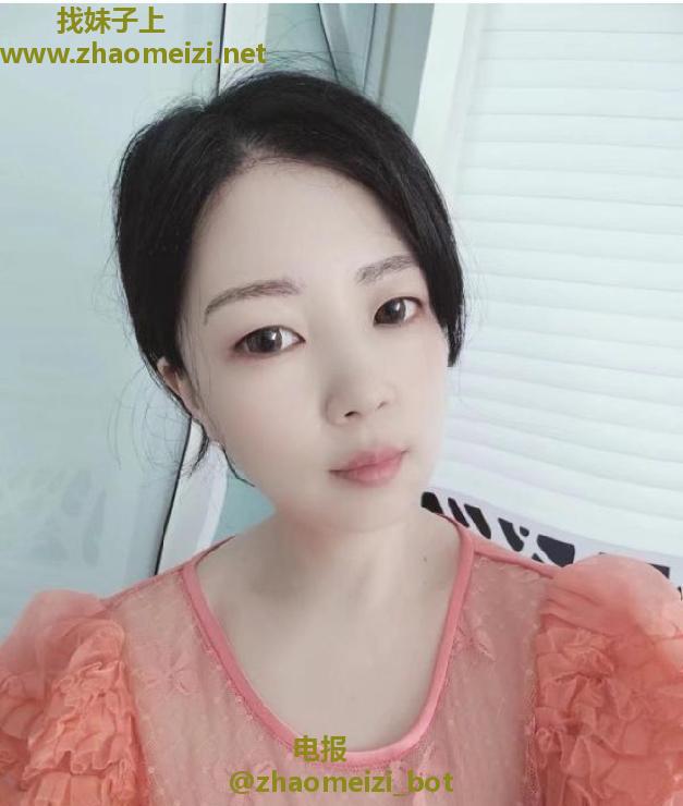 娇小可爱温柔型小少妇