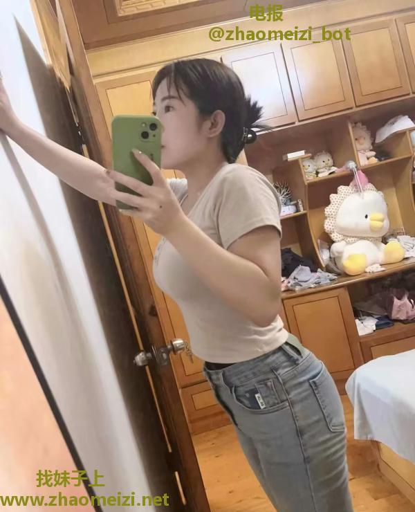 大连沙河口颜值妹子