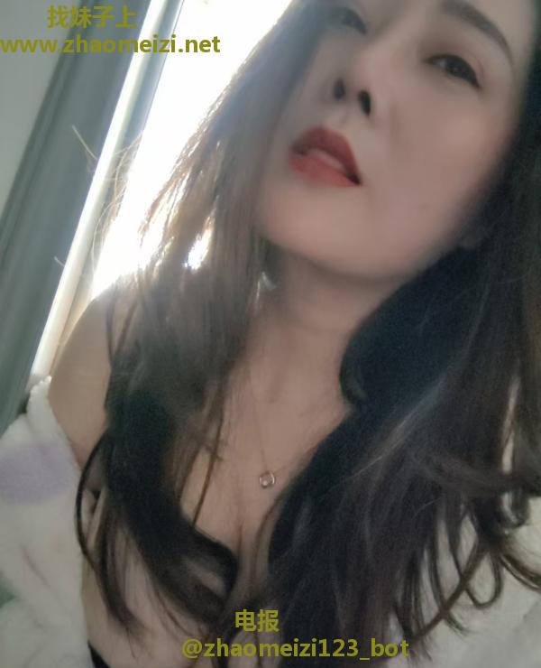 风骚熟女