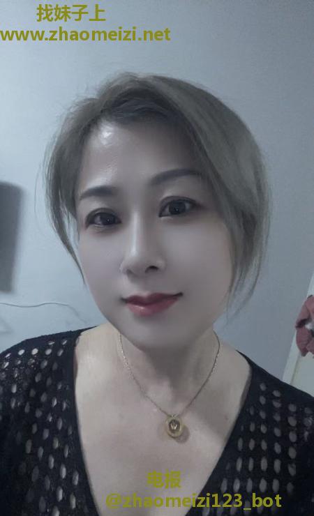 性价比大奶熟女