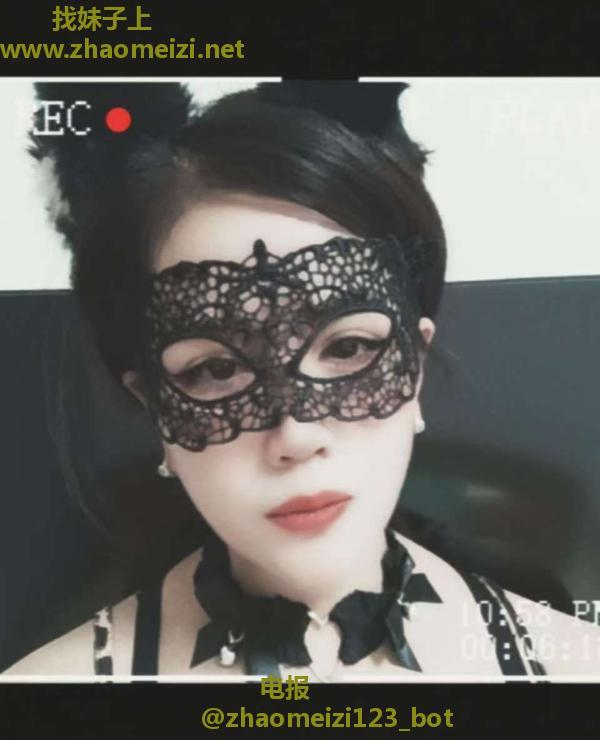 翘臀美女