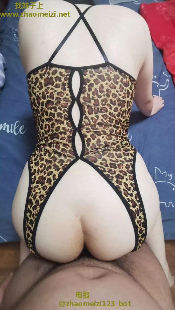 情趣巨乳熟女