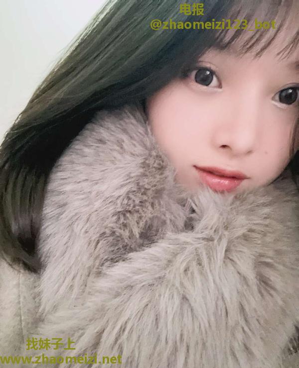 静安大胸妹子