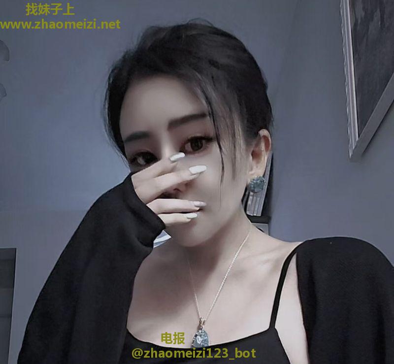 大项小姐姐
