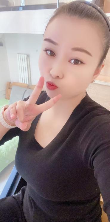 城阳静静小师妹