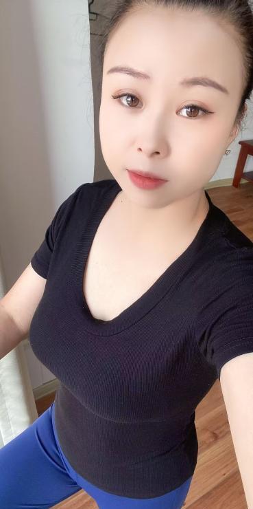 城阳静静小师妹