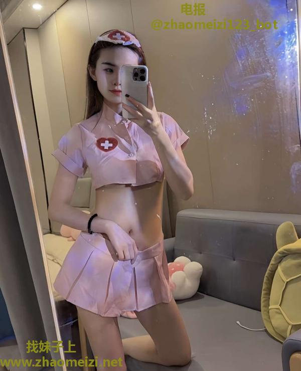 性感大长腿少妇夕阳
