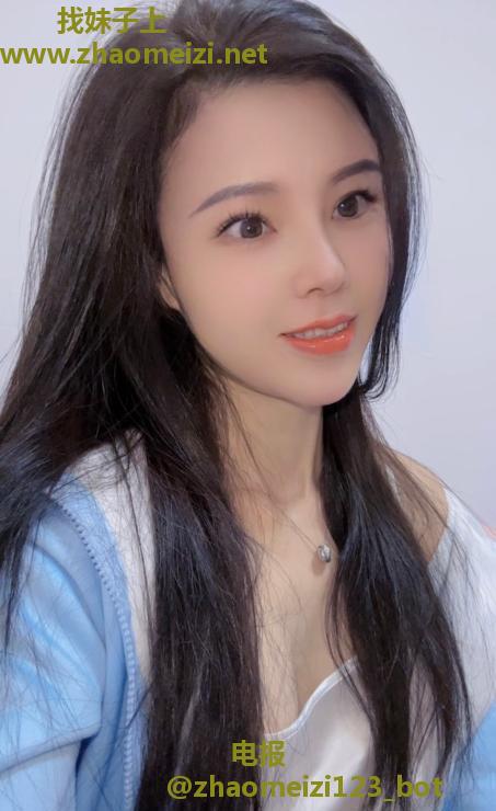 梅花园依依