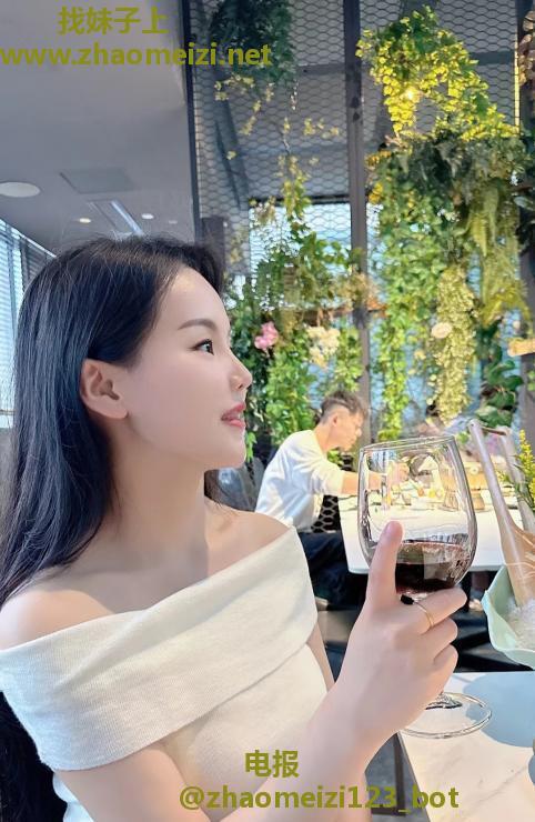 南门奶茶妹