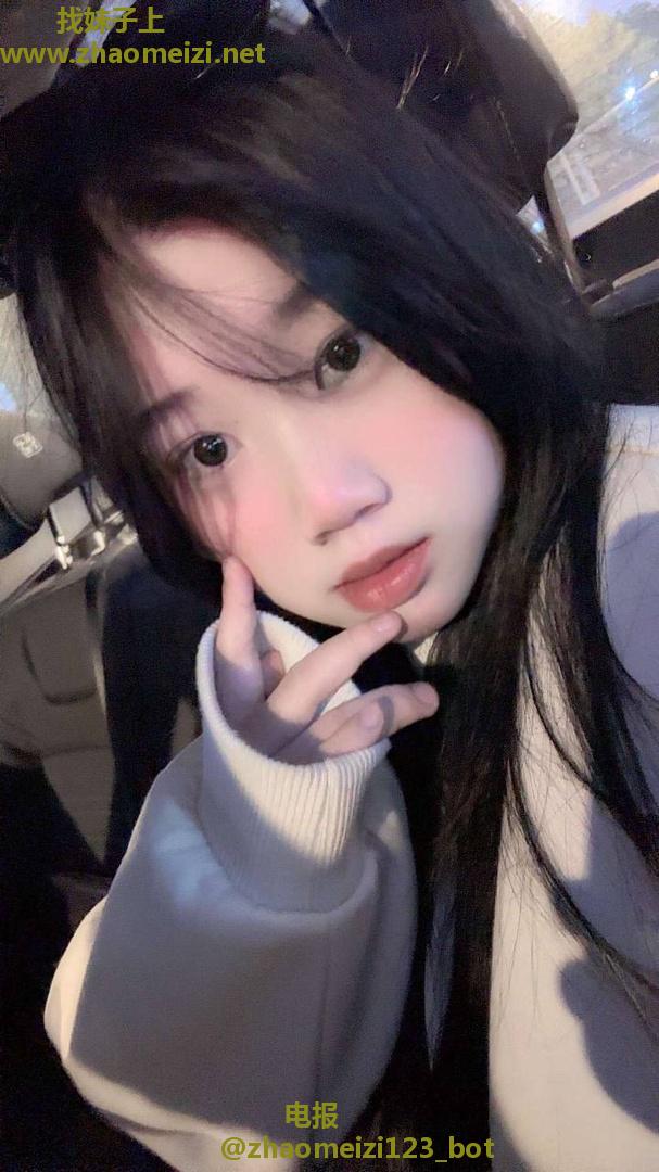 青羊性感骚逼学生妹