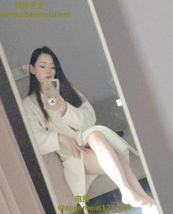 汉口接吻小姐姐