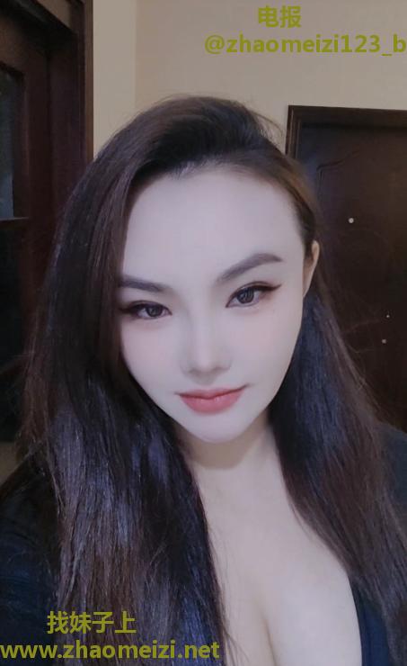 二刷大奶少妇