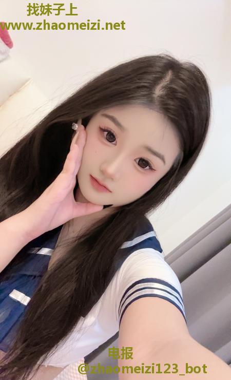 普陀肉感小骚货