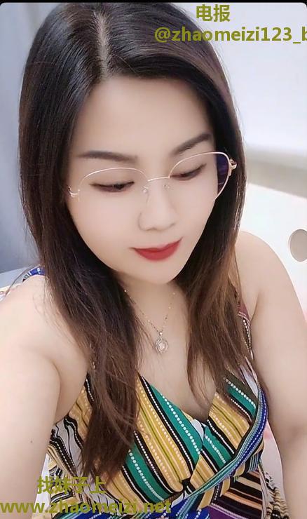 性感大屁股熟女