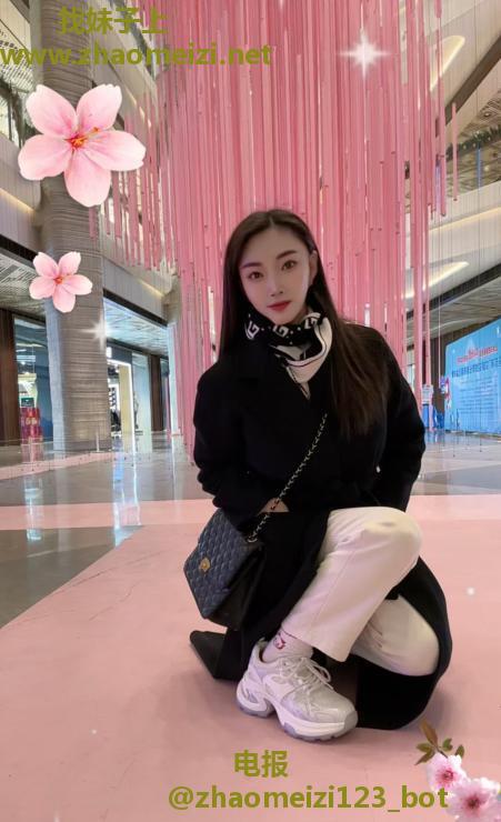 小课F杯姐姐