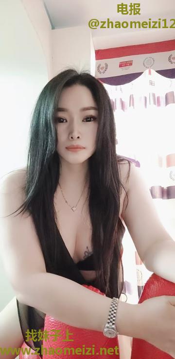 龙华小姐姐