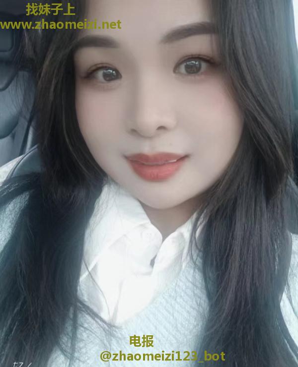 大乳微胖妹