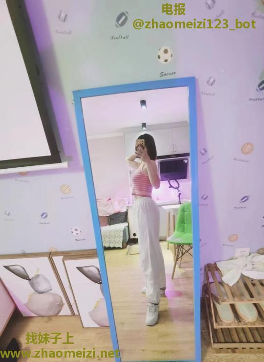 良家温柔小姐姐