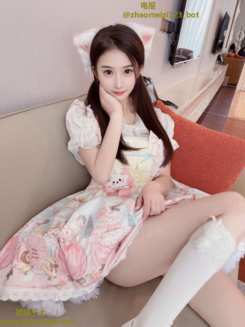 兼职妹妹温柔似水 口好