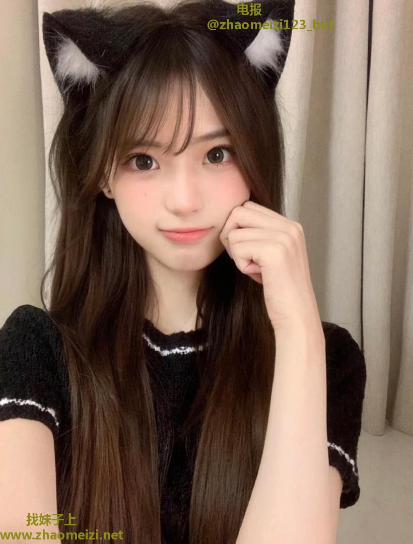 江岸粉嫩诱人娇喘湿妹