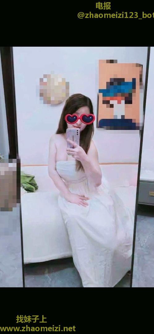 我被巨乳小姐姐强暴了