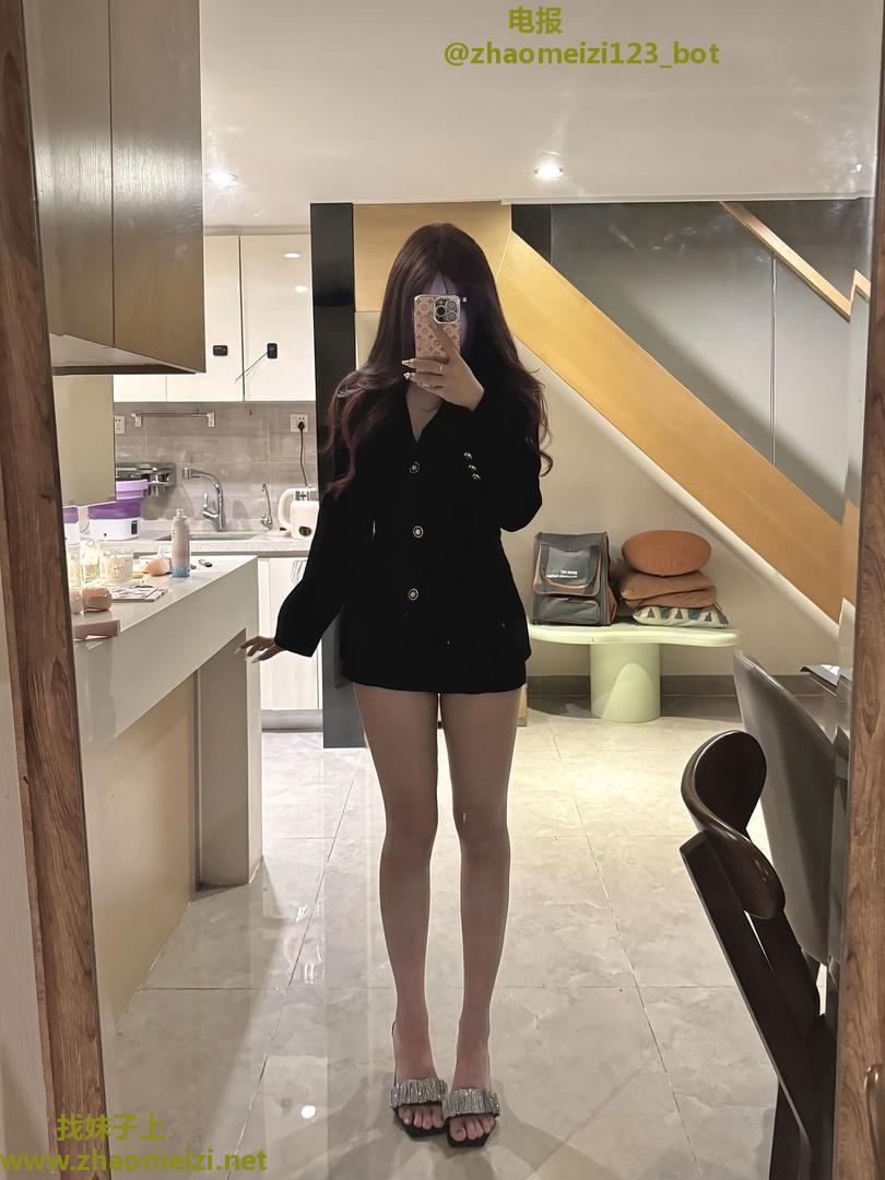 成都性感丰满小柒妹儿
