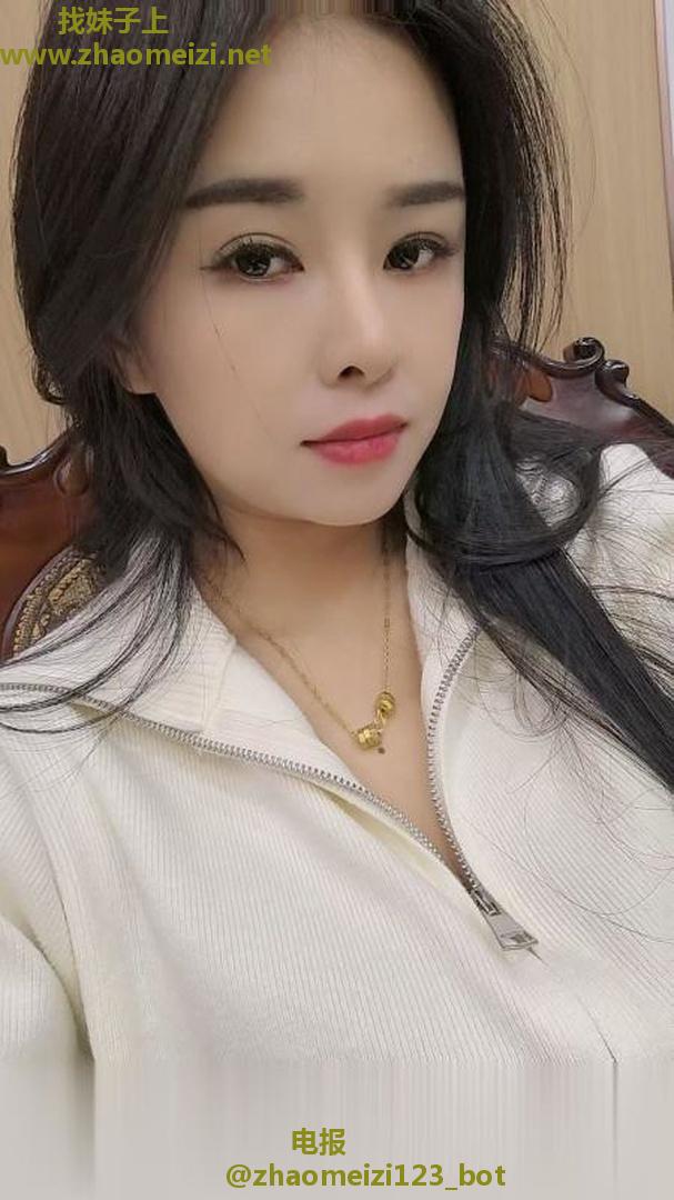 短发女神菲