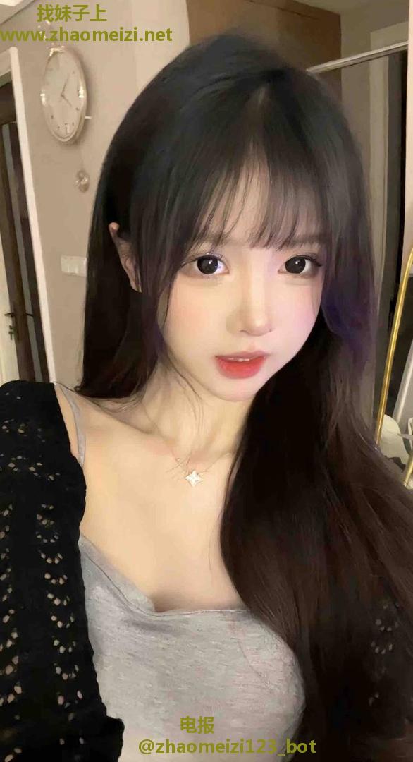 清纯刚毕业可爱妹妹