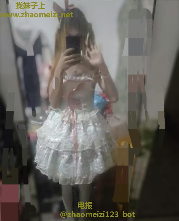 体验多面小少妇