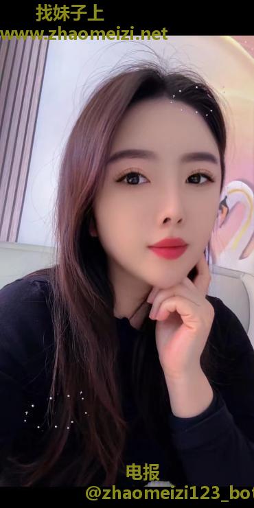 科技少妇
