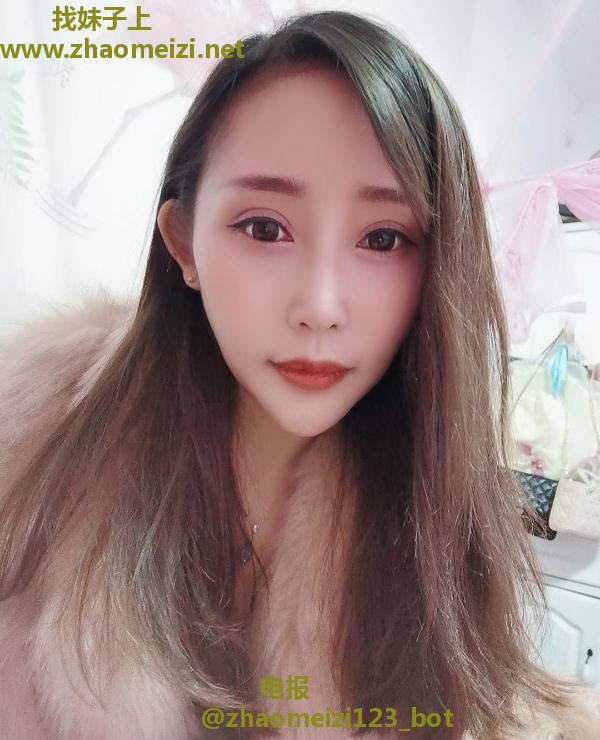 南京鼓楼小姐姐