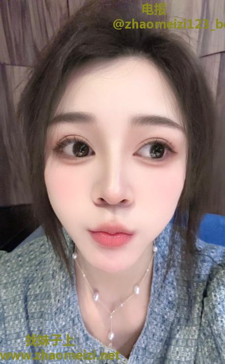 秦淮的小美女