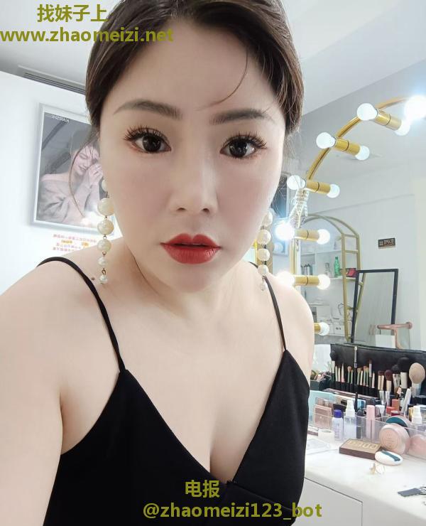 温柔服务中项小姐姐