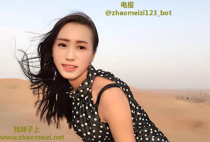 光谷世界城十月