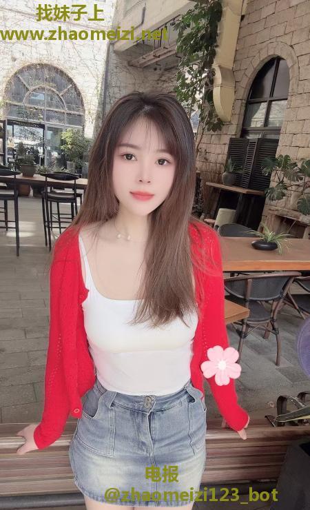 海珠轻熟大波莎姐