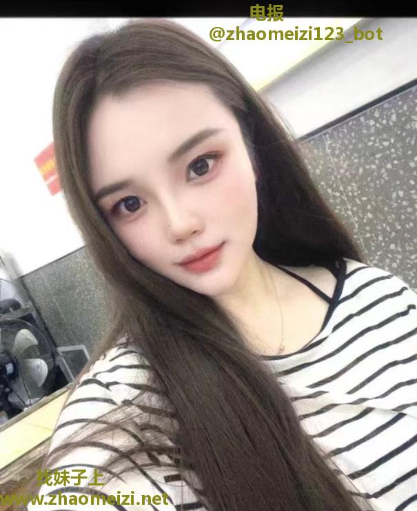 性感服务系女友
