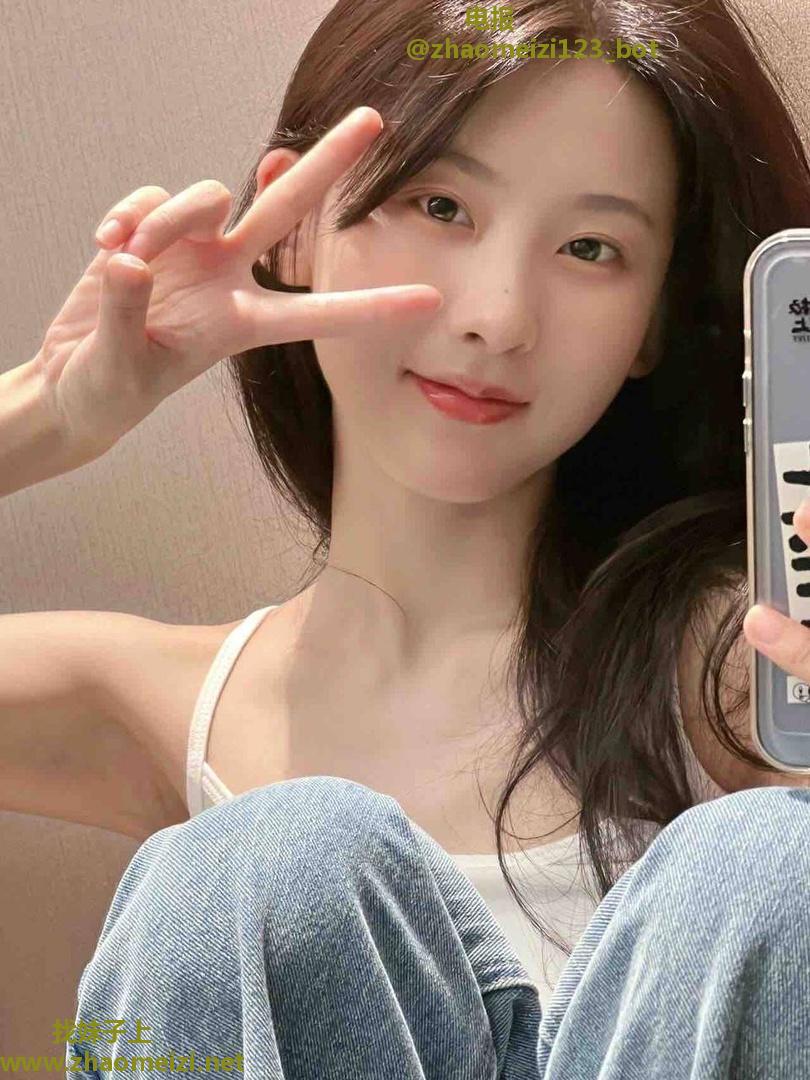 可爱反差萌妹子