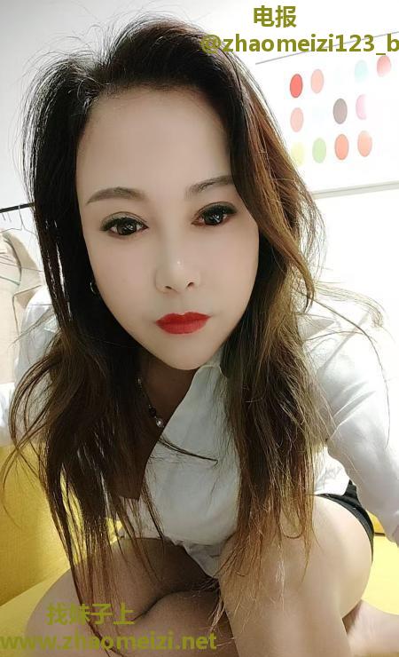 角门西大胸熟女