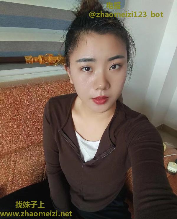 二刷甜美型服务系妹妹