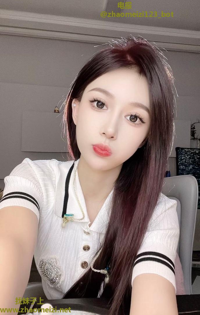 清纯可爱萝莉兼职